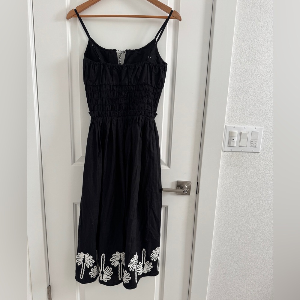 Rails Baja Dress In Black
Ivory Palm Trees Black Embroidered Sundress w Tassel S - Picture 4 of 15